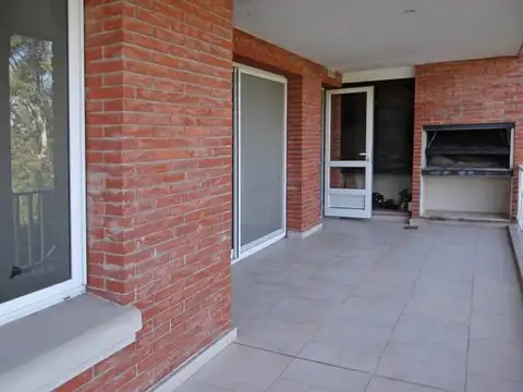 Departamento en Alquiler en Condominio Tortugas I, USD 1.000