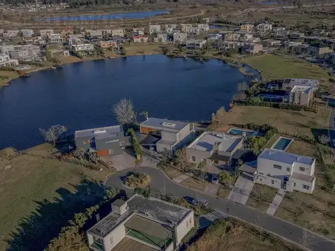 Casa - Escobar - En Venta - El Canton Puerto