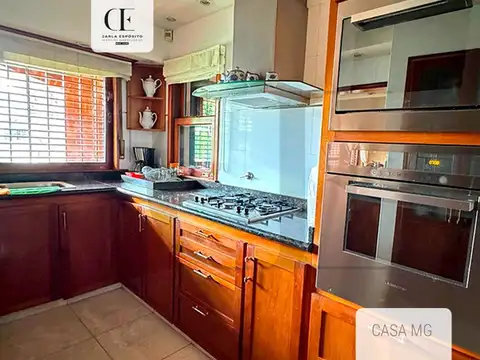 Casa en venta de 4 dormitorios en Monte Grande