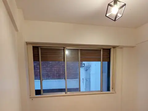 Departamento en Alquiler en Colegiales, $ 550.000