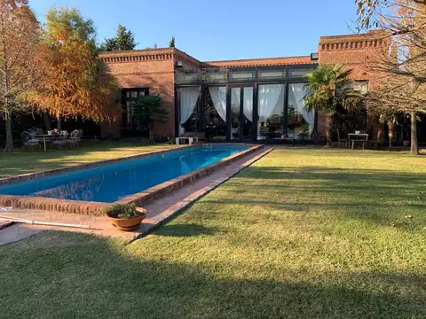 Casa en Venta de 4 dormitorios