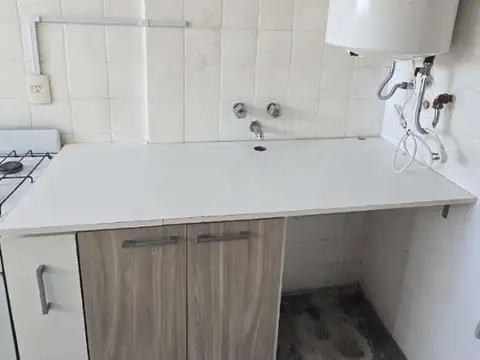 Av B Rivadavia 8800, Piso 6