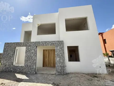 Casa en Venta en Laguna Grande, USD 535.000