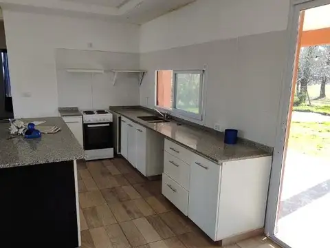 Casa en Venta con 6 cocheras