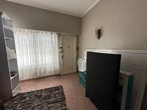 General Álvarez 58 entre Boedo y Liniers, Bernal Oeste, Provincia de Buenos Aires, 100