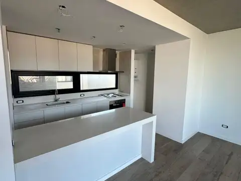 Departamento en Alquiler en San Justo, $ 700.000