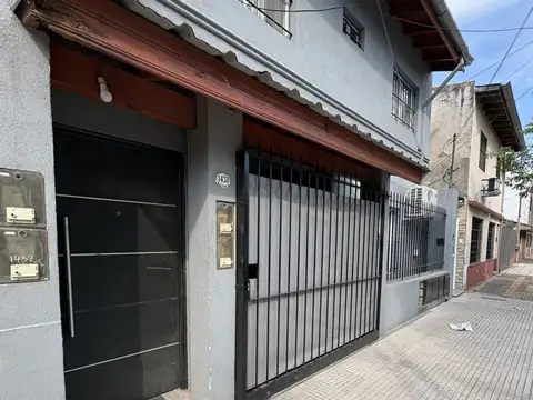 Depto Tipo Casa en Alquiler de 2 dormitorios