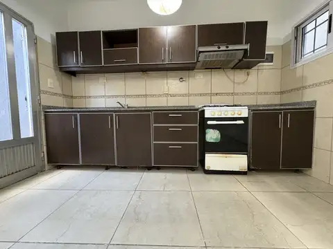 Depto Tipo Casa en Alquiler al Noreste