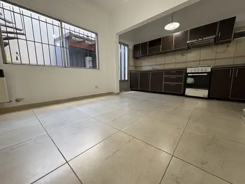 Depto Tipo Casa en Alquiler 10 años