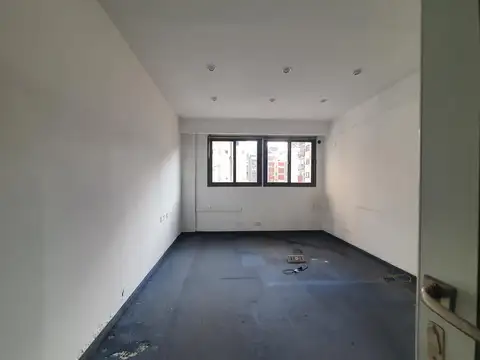 Oficina en Alquiler 35 años