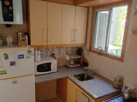 DEPARTAMENTO DE 2 AMBIENTES EN RECOLETA.