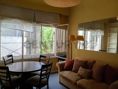 Arenales 1900, Piso 0