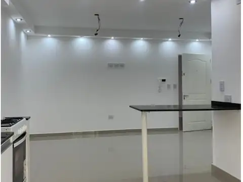 Depto Tipo Casa Monoambiente con 1 baño