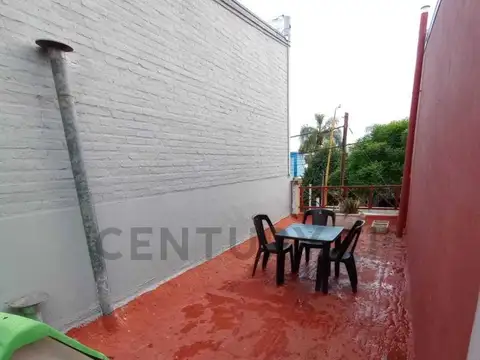 Tacuarí 6000, Piso 0