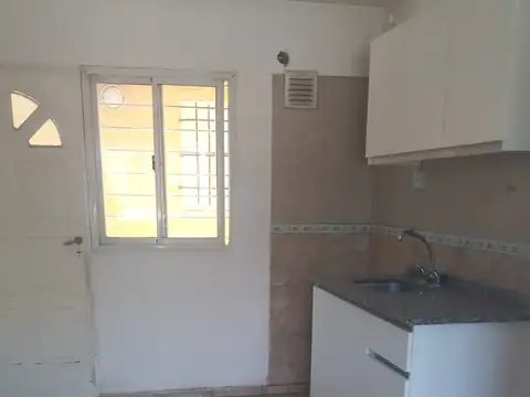 Departamento 2 habitaciones para persona sola