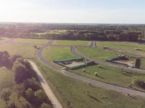 Lote en venta en Barrio Cardano, RP28 Pilar