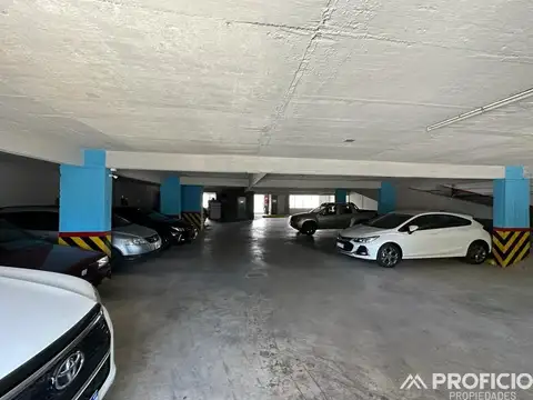 Cochera en Venta Cubierta