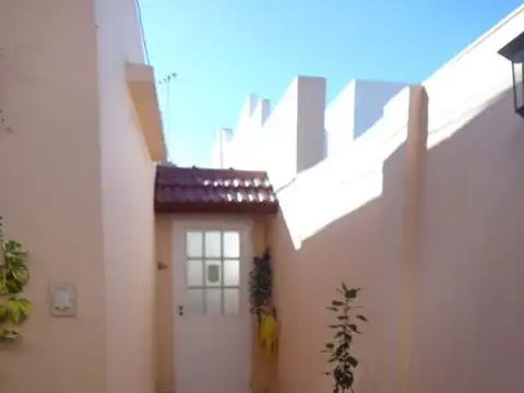 Depto Tipo Casa en Venta en Villa Martelli, USD 175.000