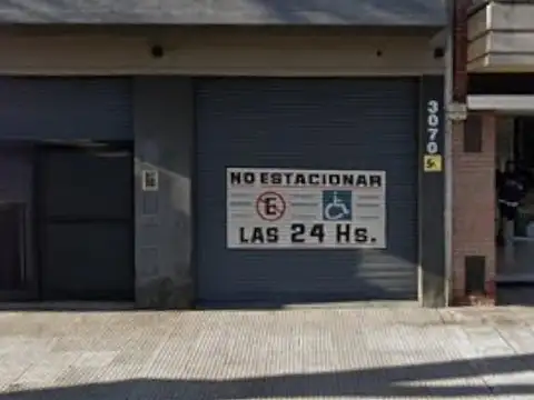 Galpón 140m2 en PH Muy Buen Estado