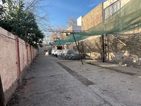 Terreno de 1198 m2 a la venta en Sexta Sección
