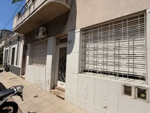 Depto Tipo Casa en Venta de 5 ambientes