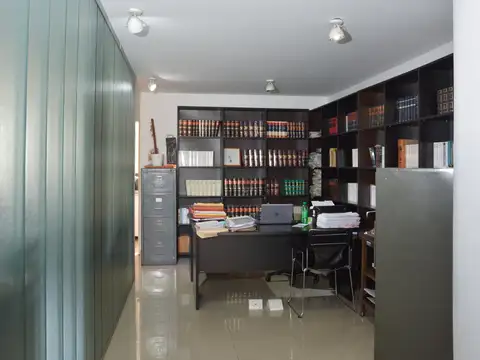 Oficina en Venta en Parque, USD 130.000