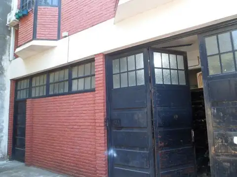 Galpon en Venta 9  mts Frente