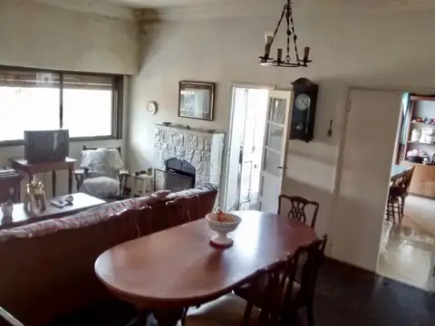 Casa en Venta en Adrogue, USD 120.000