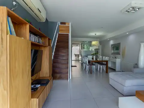 Casa en Venta al Este