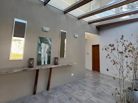 Casa en Alquiler en Haras Santa Maria, USD 5.500