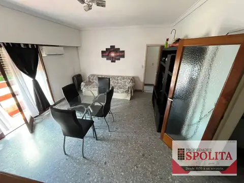 Departamento 4 ambientes con 2 baños