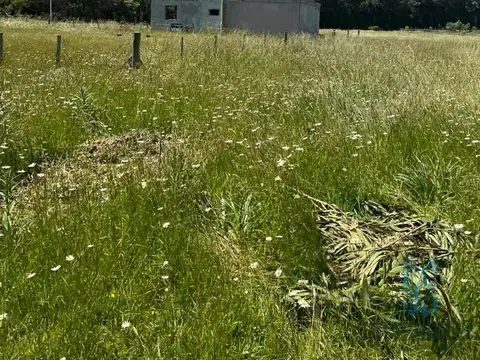 Casa de dos plantas en construcción, a100 mts del Mar  con hermosa vista, Opp. De Personalizar