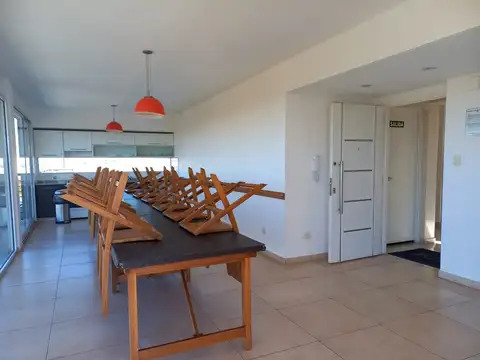 Departamento en Alquiler con 1 cocheras