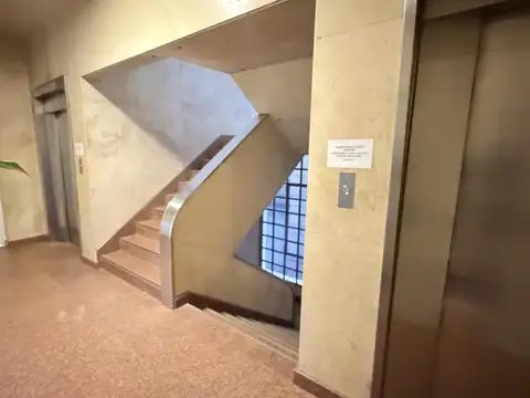 Oficina en Venta 50 años