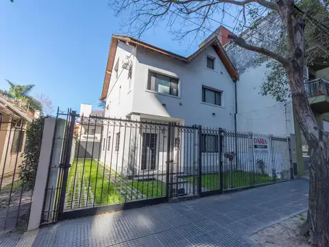 Vicente Lopez al 200