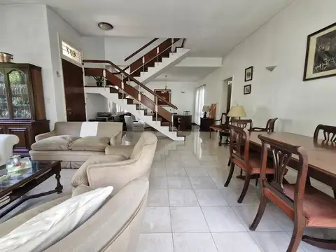 Casa en Venta en San Isidro Barrio Carreras, USD 500.000