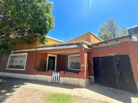 Casa en  Castelar Norte