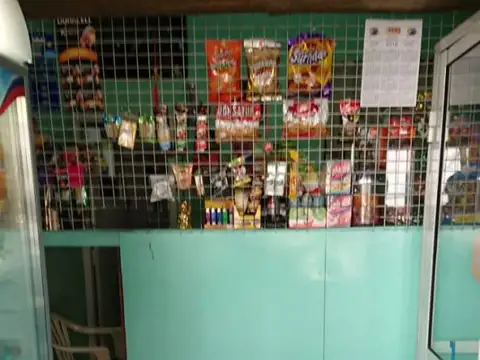 Local - Venta - Argentina, Capital Federal - Luis saenz peña 1900