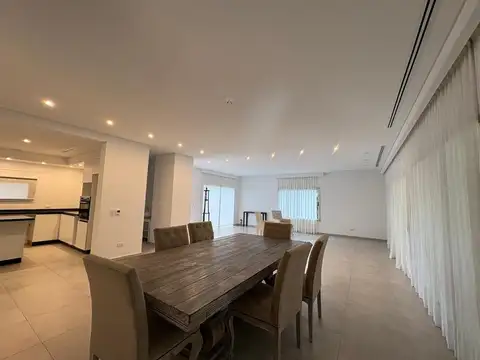 CASA EN VENTA HARAS SANTA MARIA