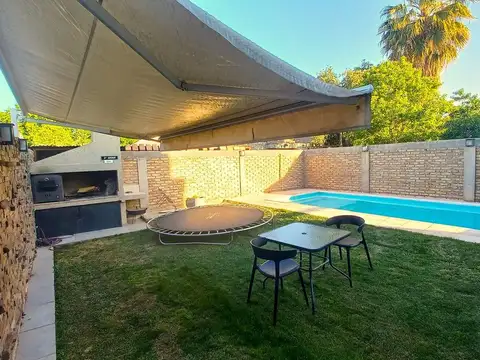 Casa en Venta al Oeste