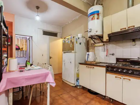 Av. Pellegrini al 3400