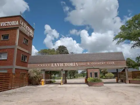 La Victoria Golf &  Country Club