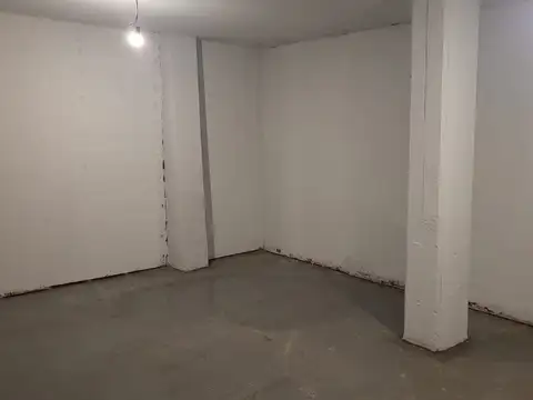 Local en Alquiler 25 años