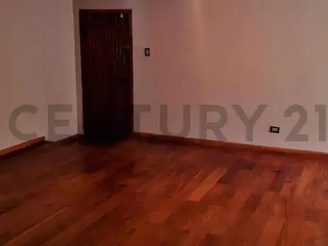 Oficina en Venta en Villa Elisa, USD 215.000