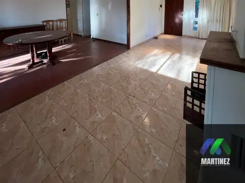 Casa en venta en gran terreno en Gualeguaychú