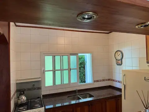 Miguel de Cervantes Saavedra 377 300