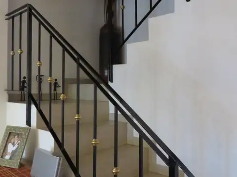 Casa en Venta en Adrogue, USD 190.000