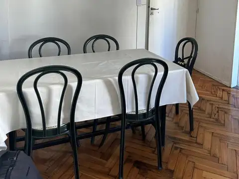 Jeronimo Salguero 700