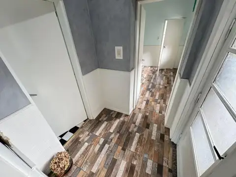 Depto Tipo Casa 4 ambientes con 2 baños