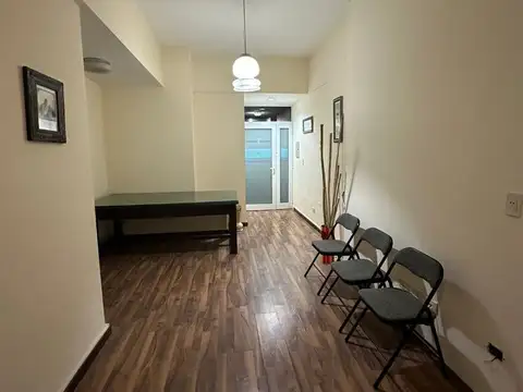 9 De Julio 1268 , Piso 1